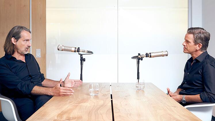 Richard David Precht (links) und Markus Lanz sind in Bezug auf Friedrich Merz nicht ganz einer Meinung.