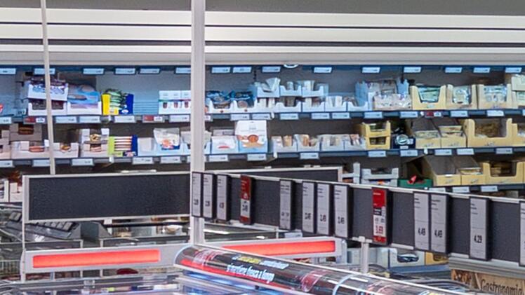 Lidl schmeißt Lebensmittel aus den Regalen - "Tierwohl"