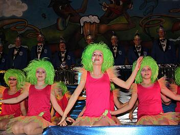 Ein besonderer Augenschmaus: Die Little Stars überzeugten als Glücksfeen.