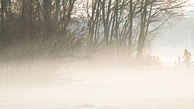 Winterlich wird das Wetter in Franken nicht - erst &uuml;ber 1000 Meter f&auml;llt Schnee. Symbolbild