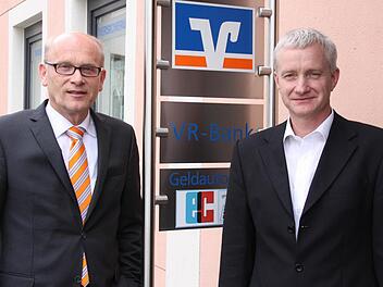 Hans Beudert (links) und Bernd Bindrum. Foto: Edgar Bartl