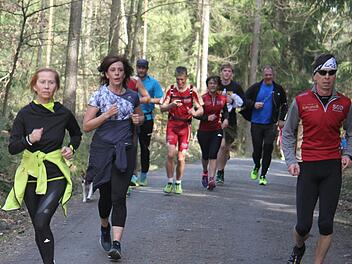 Zum Sponsorlauf kamen Läufer aus allen Richtungen. Foto: Sonny Adam