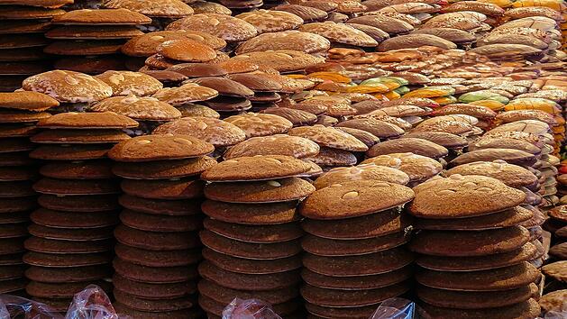 Elisen-Lebkuchen kannst du unter anderem auf dem Nürnberger Christkindlesmarkt finden.