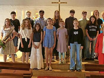 Sch&uuml;lerinnen und Sch&uuml;ler der Musikschule H&ouml;chstadt begeisterten beim Muttertagskonzert.