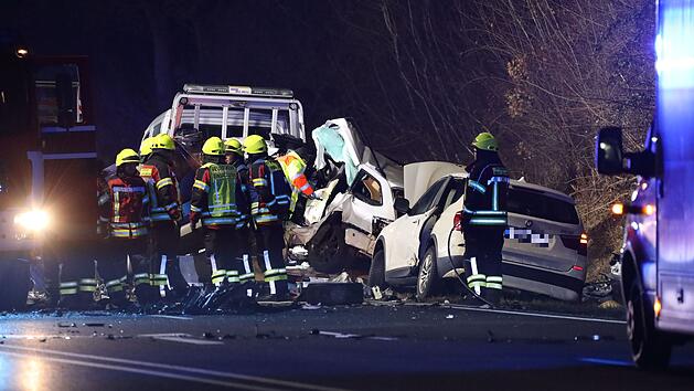 Schwerer Massenunfall auf der B2 bei Pleinfeld &ndash; mehrere Tote
