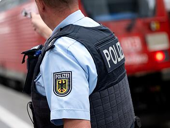 Nach Sachbeschädigung: Bundespolizei sucht Zeugen