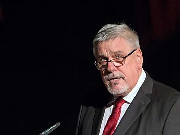 Coburgs Oberbürgermeister Norber Tessmer (SPD) im LandestheaterFoto: Archiv/Jochen Berger