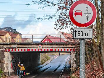 In der Moosstraße wird das neue Verkehrsschild zum ersten Mal in Bamberg eingesetzt.  Foto: Matthias Hoch