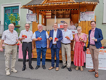 Bamberg: Wurstverkauf zugunsten der Tafel - für Versorgung von 300 Menschen pro Woche