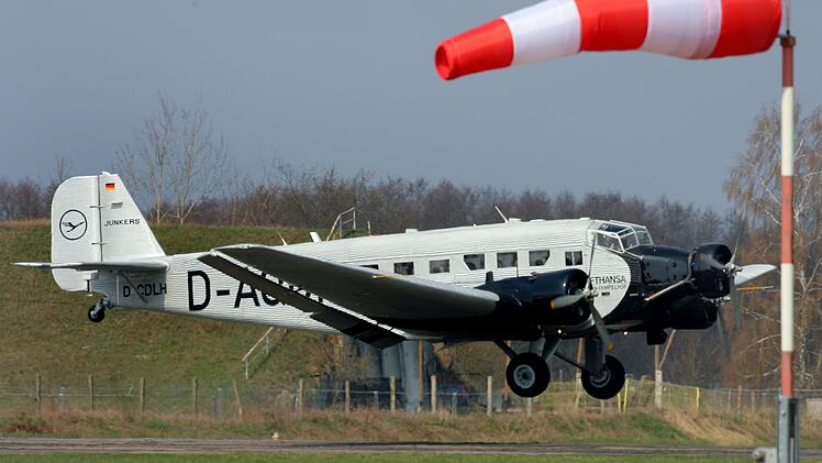 Lufthansa-Piloten trainieren auf der Ju 52
