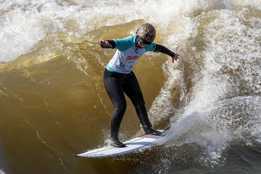 Die Surferwelle mitten in Nürnberg