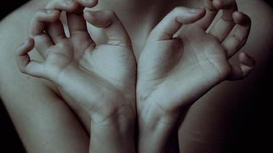 Ein Bild aus der Reihe "Heartache"