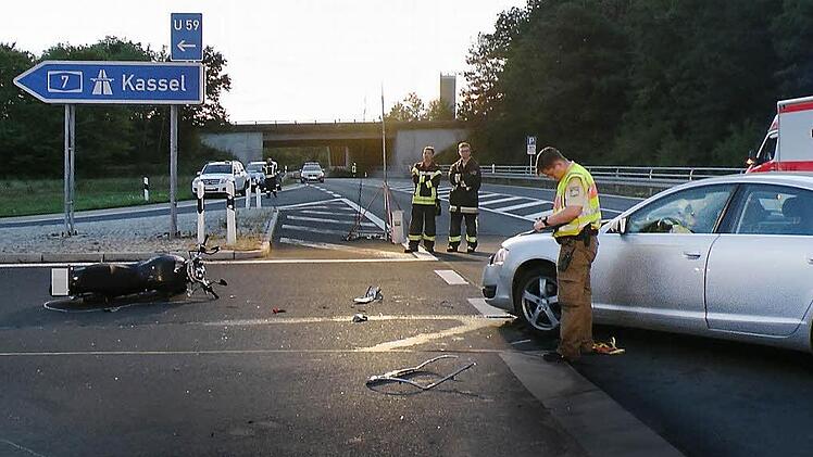 Ein Unfall an der Autobahnanschlussstelle bei Oberthulba kostete im vergangenen August einen Motorradfahrer das Leben. Foto: Archiv/ News5
