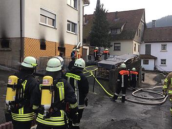 Die eingesetzten Feuerwehrleute hatten das Feuer glücklicherweise schnell unter Kontrolle. Susanne Deuerling