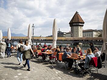 Brandalarm an der Kappelbr&uuml;cke in Luzern  - Spinnen?