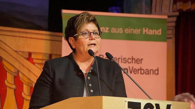 Kreisbäuerin Anneliese Göller sprach das Schlusswort auf dem Scheßlitzer Bauerntag. Joseph Beck