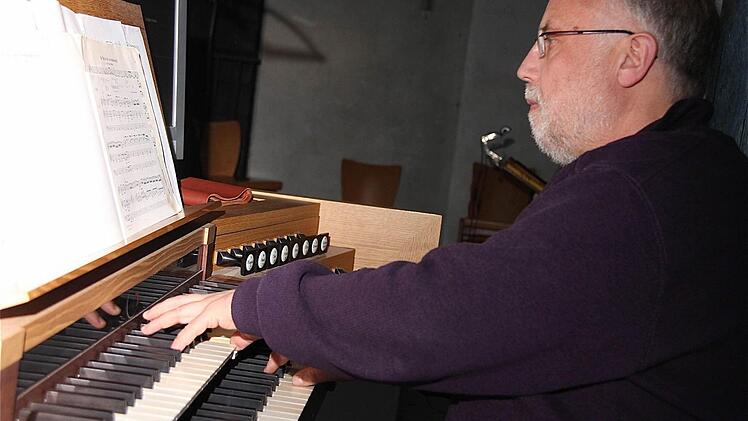 Markus Wollmann spielte in der Neujahrsnacht Orgel.