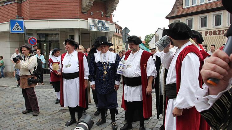 Historischer Festzug durch Kronach. Foto: Marco Meißner