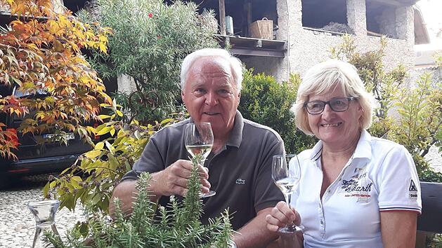 Um ein ein Lieblingsfoto gebeten, w&auml;hlte Helmut Fischer dieses Bild aus, das in S&uuml;dtirol entstanden ist. Es zeigt den Michelauer B&uuml;rgermeister mit seiner Frau Christiane. Er notierte dazu: "Seit 47 Jahren gl&uuml;cklich verheiratet". Foto: privat