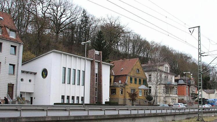 Der Neue Weg zwischen Frankenbrücke und Judenbergunterführung. Hier versuchte die 22 Jahre alte Austauschstudentin, sich vor dem Angeklagten in einen Hauseingang zu flüchten. Foto: Ulrike Nauer/Archiv