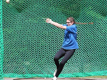 Bayerische Vizemeisterin im Hammerwerfen der AK 14 wurde Laetitia Burdich vom UAC Kulmbach. Foto: Archiv