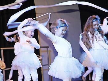 Ob groß, ob klein: Alle durften auf der Bühne zeigen, was sie können. Fotos: Mathias Erlwein