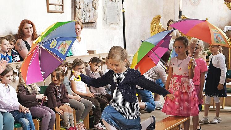 Die Pressecker Kinder sind echte Akrobaten. Foto: privat