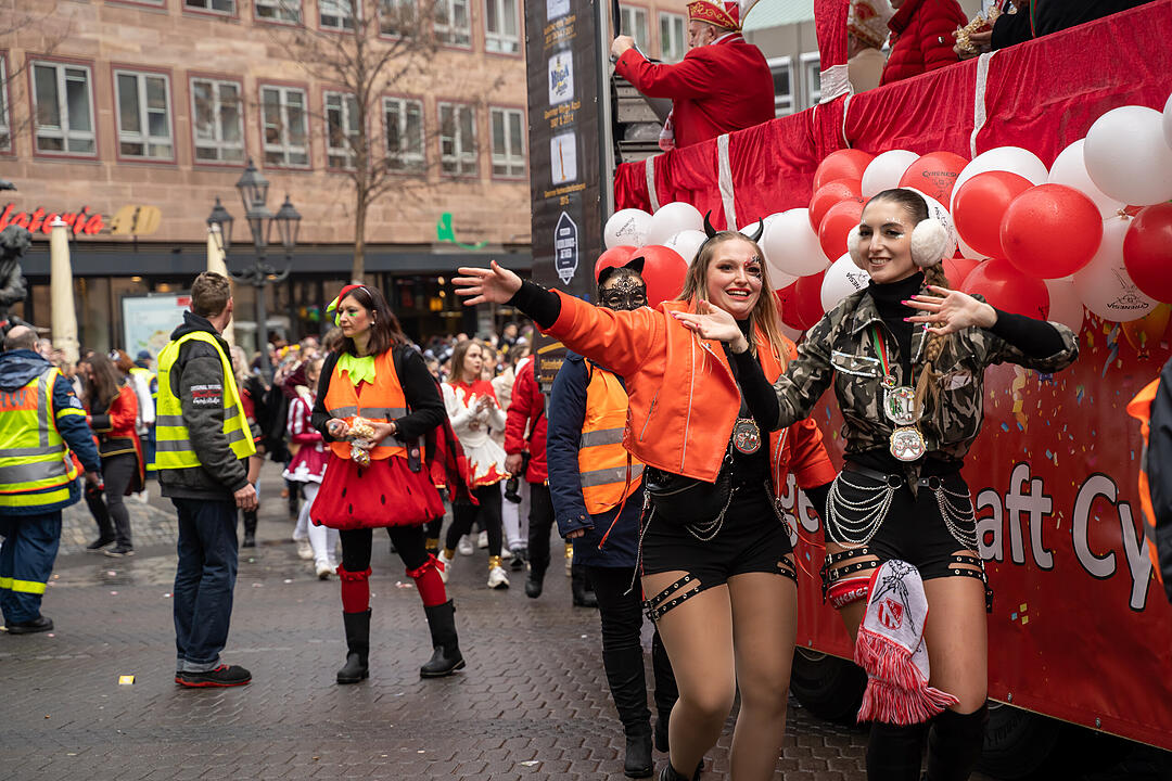 Der traditionelle Umzug zog ca. 70.000 Faschingsfreunde an.