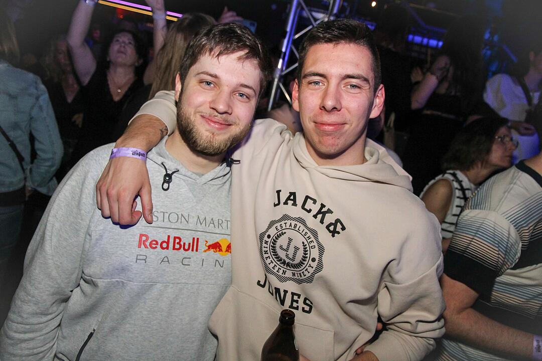 RADSPITZ live im Schwingen Nightlife