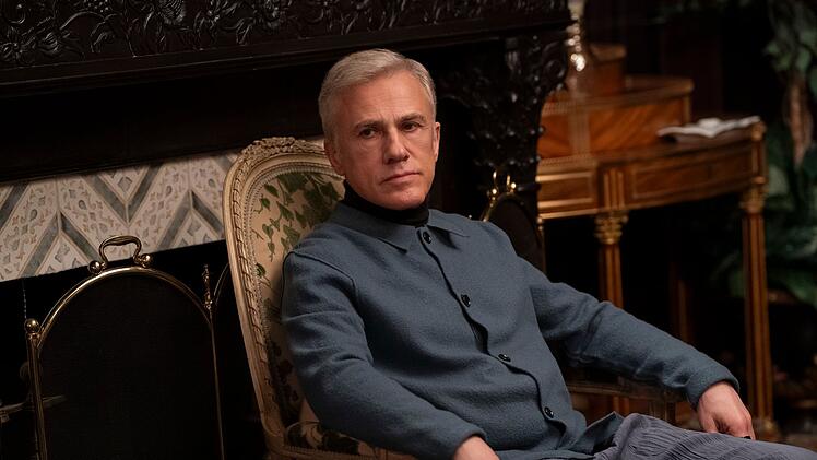 Oscar-Preisträger Christoph Waltz ist in der fünften Staffel von "Only Murders In The Building" ebenfalls dabei und träumt als Elon-Musk-Verschnitt vom ewigen Leben.