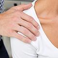 In Nürnberg kam es am Wochenende zu zwei sexuellen Belästigungen in einer Diskothek in der Innenstadt. Zwei Tatverdächtige wurden angezeigt, einer verletzte sich bei einer Auseinandersetzung schwer. Symbolfoto: Nicolas Armer / dpa