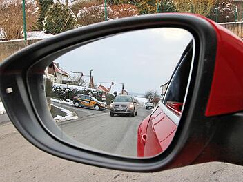 Bleibt er offen oder nicht? Der Oerlenbacher Gemeinderat will den Ebenhäuser Weg sperren und hat deshalb einen Vertrag mit der Gemeinde Rannungen aus dem Jahr 1989 gekündigt. Doch der Rannunger Gemeinderat lehnt das ab. Foto: Dieter Britz