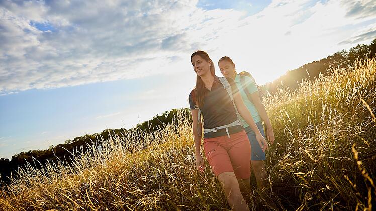 Mit den neuen VGN Freizeitlinien die Naturparke Haßberge und Steigerwald erkunden. Foto: VGN