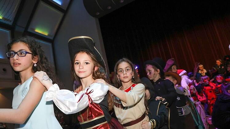 Impressionen vom Kinderfasching in der Kulmbacher StadthalleFoto: Barbara Herbst