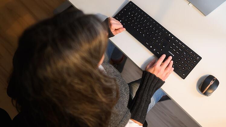 Sitzen im Büro