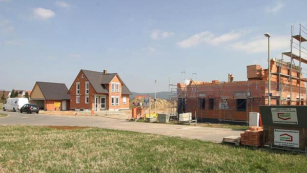 "Am alten Bahndamm" in Thurnau kann wohl bald gebaut werden.Symbolbild  Archiv/Gabriele Hänseler