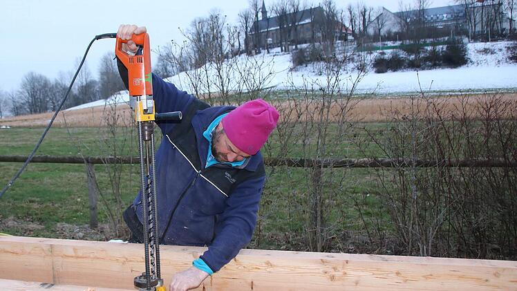 Anfang März wurde der neue Hochseilgarten auf dem Volkersberg errichtet. Foto: Ralf Ruppert