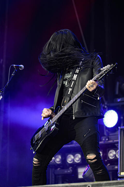 Slash feat. Myles Kennedy and The Conspirators bringen ihre Fans bei Rock im Park 2019 zum Durchdrehen