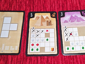 Spiele-Test Silver & Gold Pyramids - Draw & Write-Schatzsuche - NSV-Herbstneuheit 2023