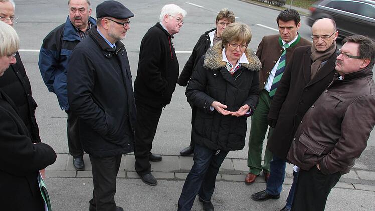 Ein weiterer Kreisel soll an Gymnasiums- und Coburger Straße das Einmünden erleichtern.