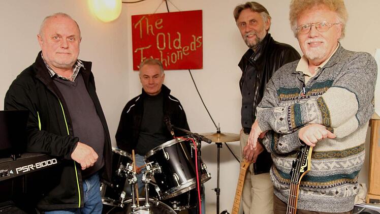 Die Kultband "The Old Fashioneds" in ihrer heutigen Besetzung mit (von links) Franz Rödelmaier, Rainer Kandler, Roland Jäger und Arno Stretz. Foto: Günther Geiling