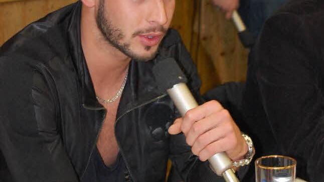 Außenverteidiger Marvin Plattenhardt beantwortete Fragen der Fans.