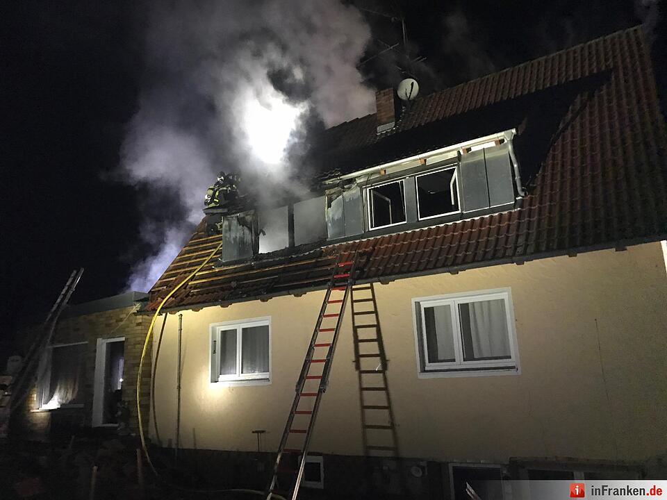 Wohnhausbrand in Dechsendorf/Erlangen