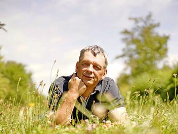 Witwer Johann bei "Bauer sucht Frau" - Wunsch seiner toten Frau