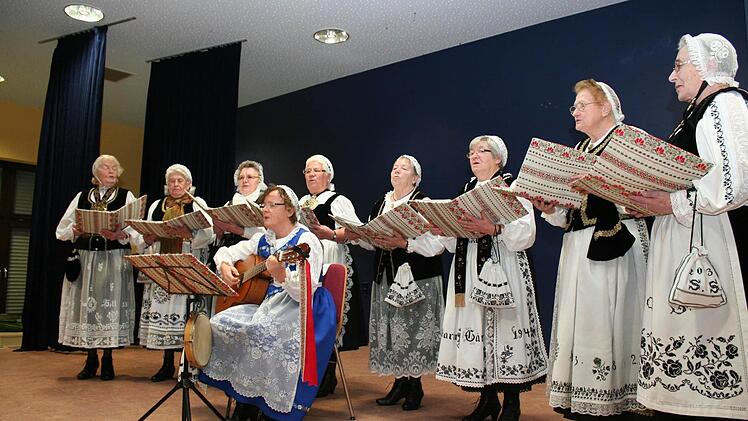 Die Singgruppe der Siebenbürger Frauen. Foto: Evi Seeger