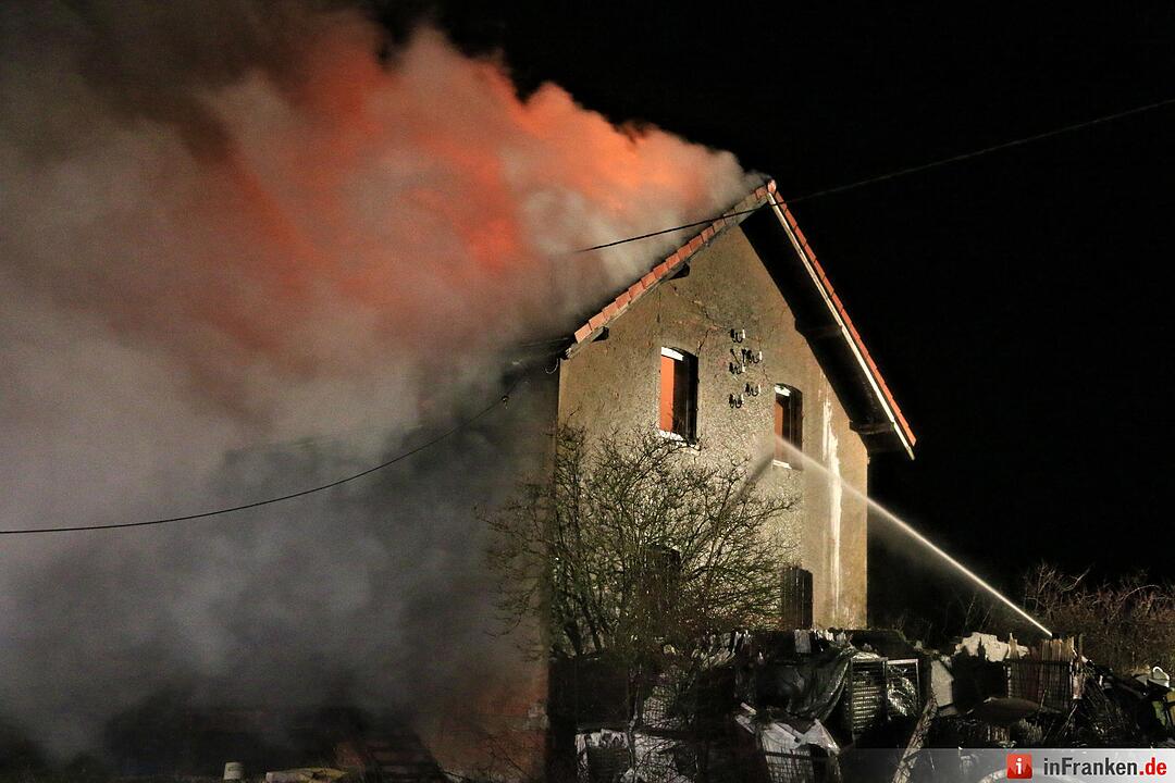 10.02.2016 Scheune brennt bei Burgebrach