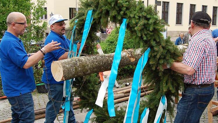 Maibaum in Nüdlingen 2014