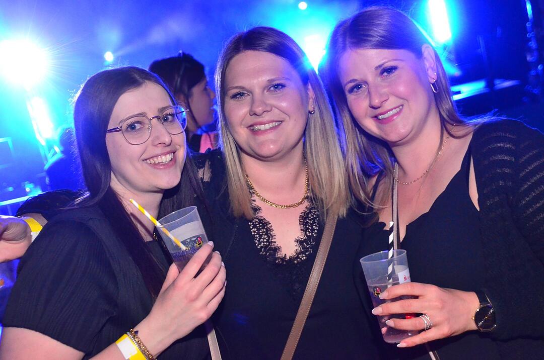 MALLE PARTY mit DJ Ratzi