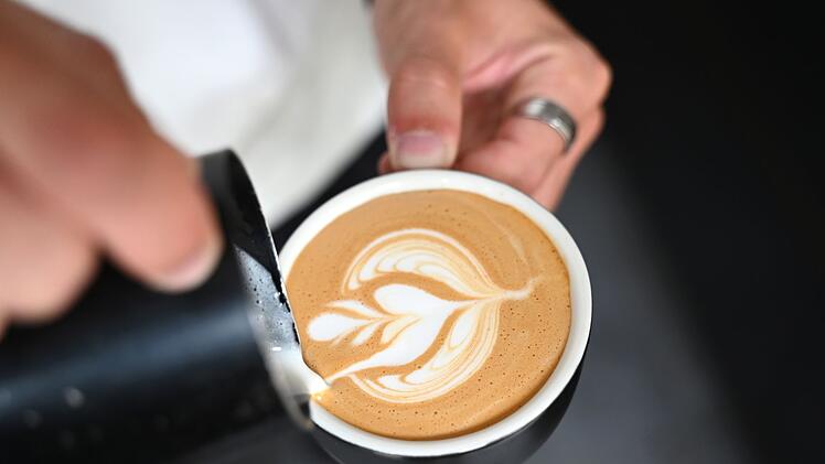 Catch-up-Kultur im Caf&eacute;: Haben wir nur noch Pseudofreunde?