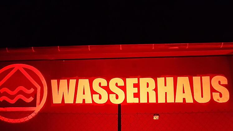 Das Wasserhaus in Hammelburg nahm an der Night of Light teil. Foto: Sean Miller
